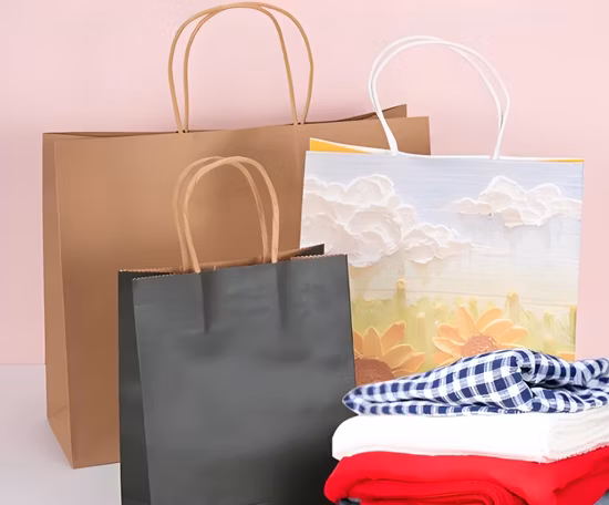 Sacchetti di imballaggio in cartone personalizzati per sacchetti di carta Kraft per sacchetti di carta di fabbrica in Cina per confezioni regalo